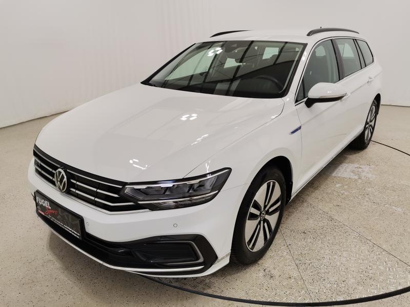 VW Passat Variant