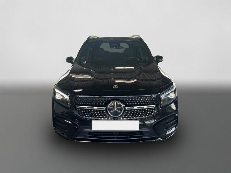 Mercedes-Benz GLB 220