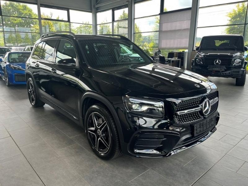 Mercedes-Benz GLB 200