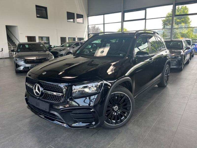 Mercedes-Benz GLB 220