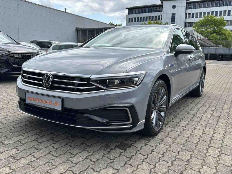 VW Passat