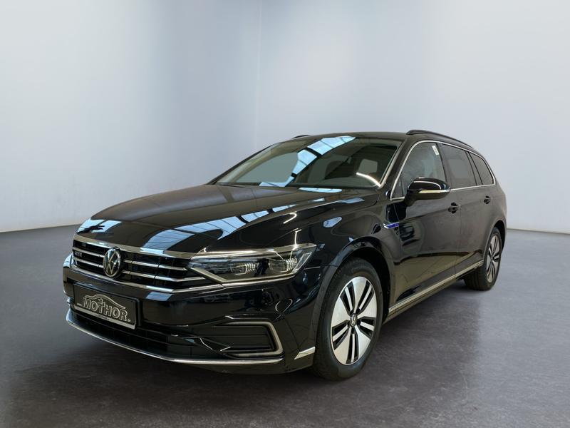 VW Passat Variant