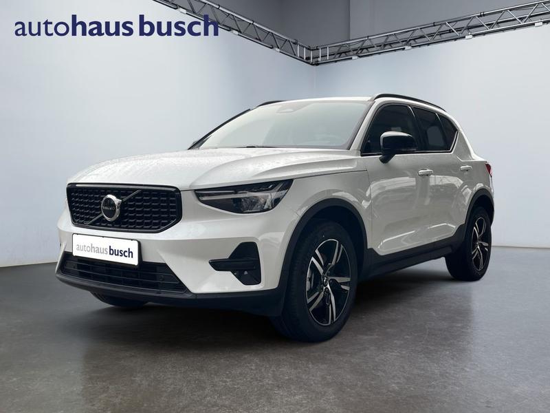 Volvo XC40 Plus Dark 2WD