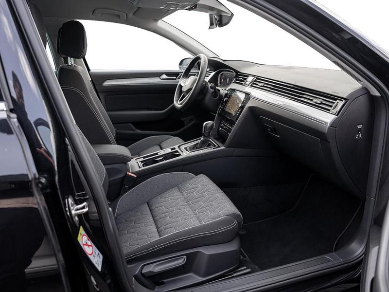 VW Passat Variant