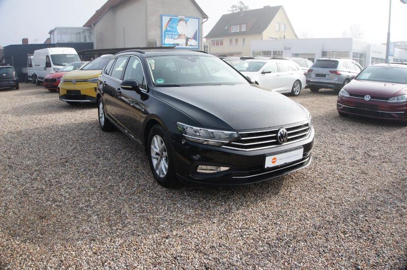 VW Passat Variant